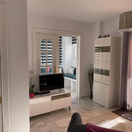 Apartamento En Torremolinos Con Piscina Luaran gambar