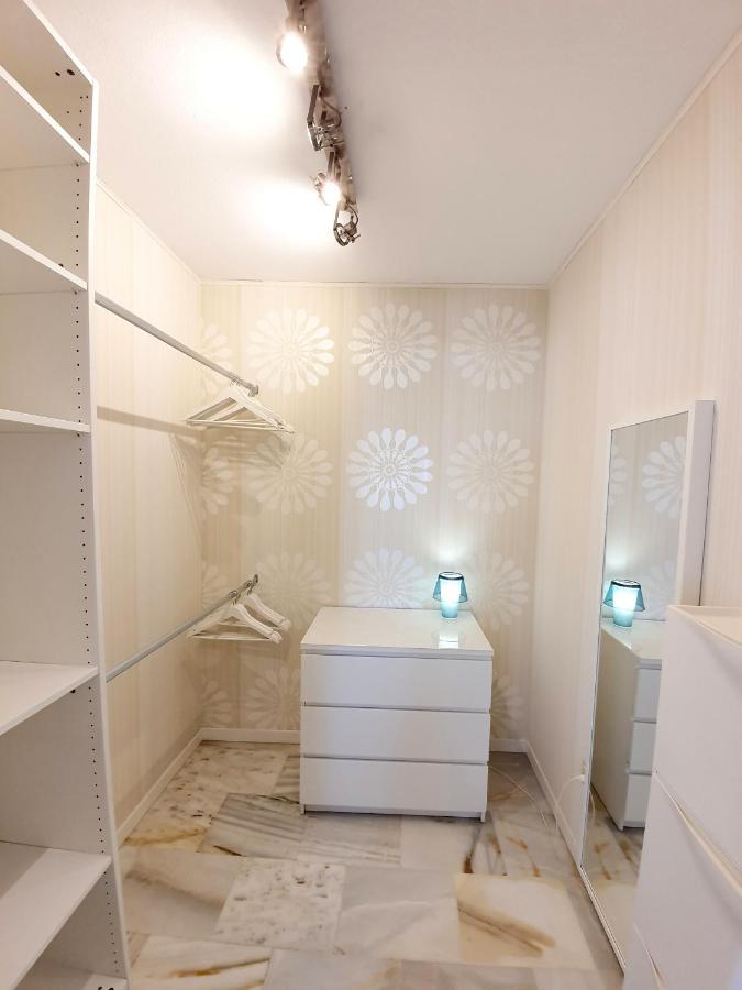 Apartamento En Torremolinos Con Piscina Luaran gambar