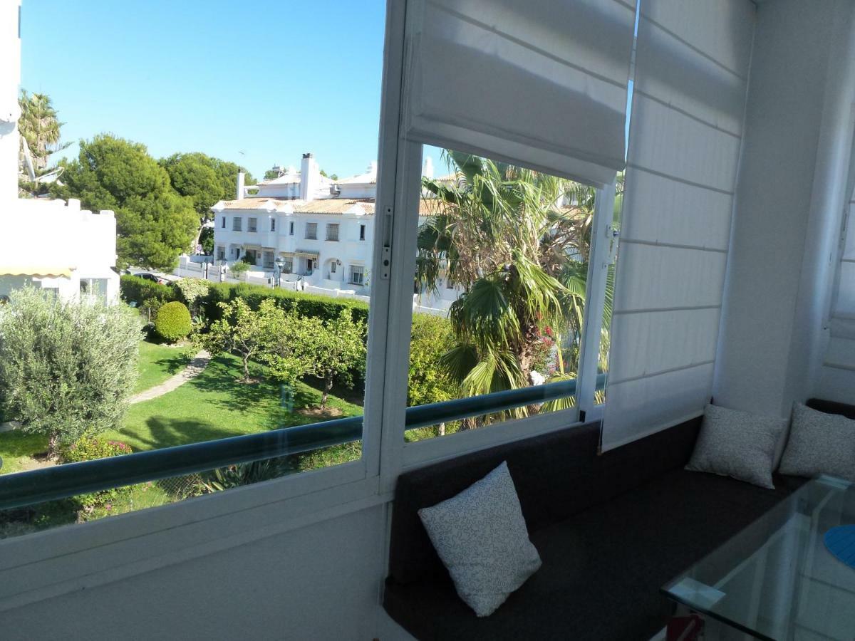 Apartamento En Torremolinos Con Piscina Luaran gambar
