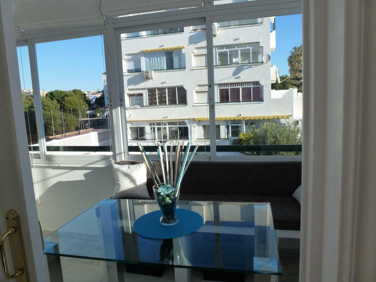 Apartamento En Torremolinos Con Piscina Luaran gambar